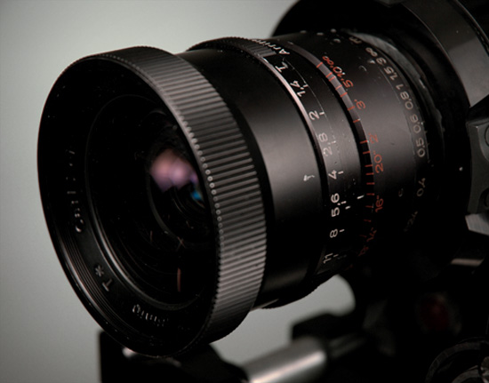 ZEISS 85mm